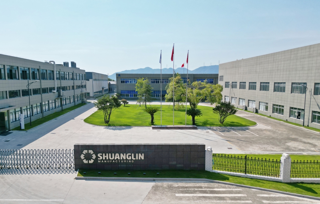 mg不朽情缘模具荣膺“中国模具重点主干企业”声誉称呼